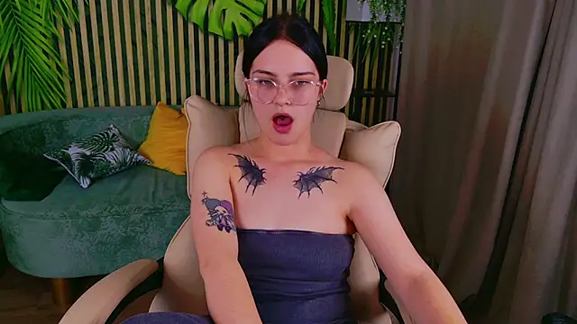 Angel Braun online show from 09-27-25, 10:16