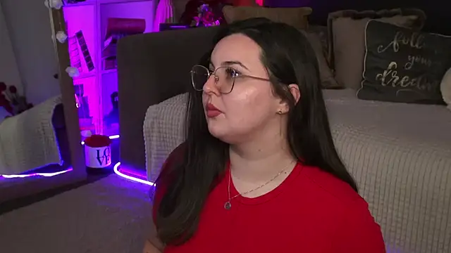 Mia Swano online show from 04-18-26, 02:03