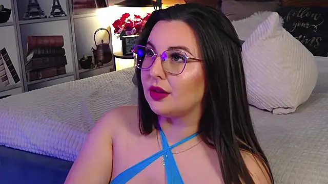 Mia Swano online show from 10-25-25, 10:43