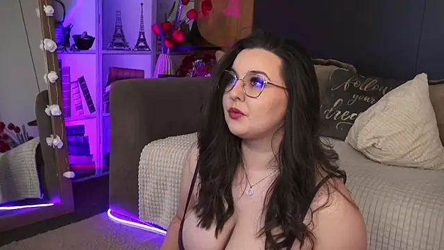 Mia Swano online show from 04-02-26, 12:51