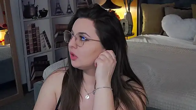 Mia Swano online show from 01-14-26, 12:03