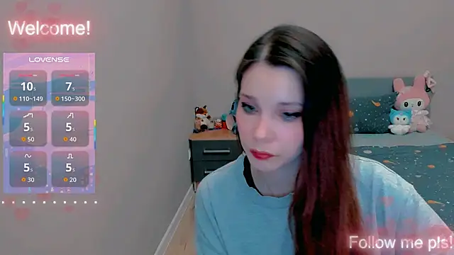 Kitten Alissa online show from 04-25-26, 05:43