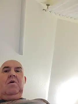 Oldmenhot66 online show from 02-01-26, 06:00