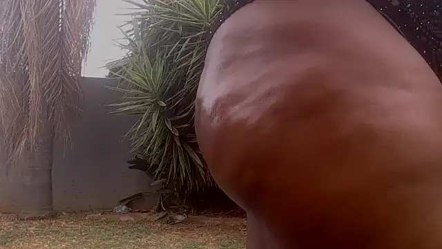 Freaky-boobs online show from 10-11-25, 12:17