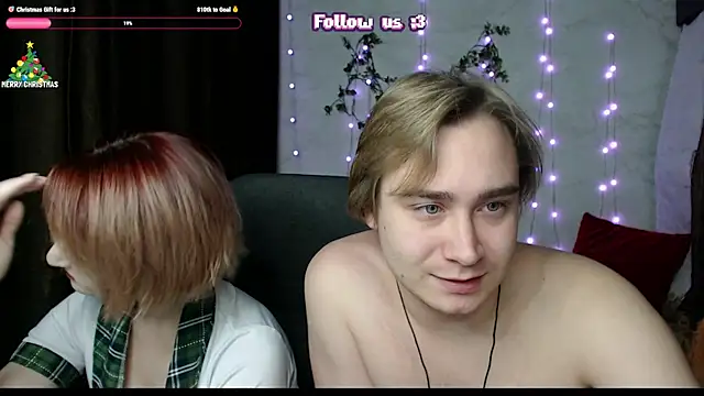 Snapshot of Lust4Money chatting on 12-18-25, 08:12 Lust4Money online show from 12-18-25, 08:12