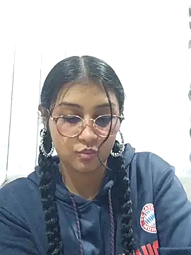 Emiily Johamson online show from 09-22-25, 03:01