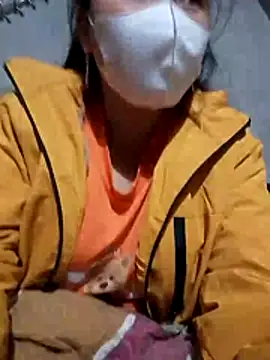 Teena tiny online show from 12-18-25, 01:59