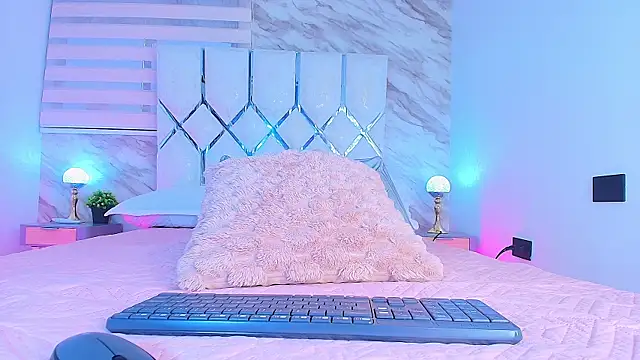 collet 1 online show from 11-29-25, 12:05