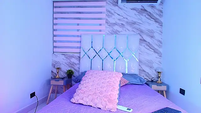 collet 1 online show from 02-17-26, 12:02