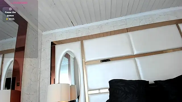 Ely09  online show from 02-25-26, 02:06