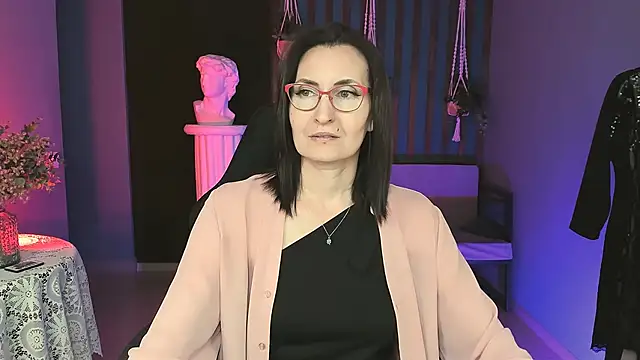 UnaTerra online show from 10-13-25, 09:22