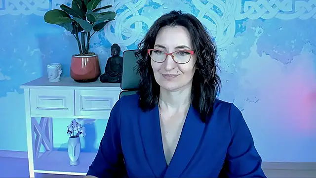 UnaTerra online show from 10-10-25, 05:41