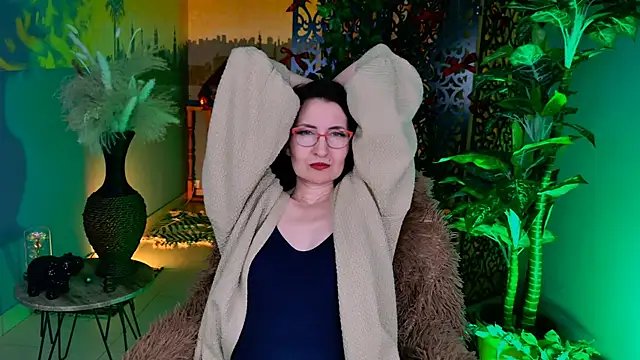 Snapshot of UnaTerra chatting on 02-23-26, 09:21 UnaTerra online show from 02-23-26, 09:21