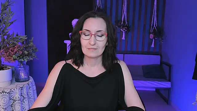 UnaTerra online show from 09-14-25, 05:19