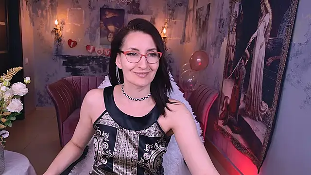 Snapshot of UnaTerra chatting on 02-13-26, 08:31 UnaTerra online show from 02-13-26, 08:31