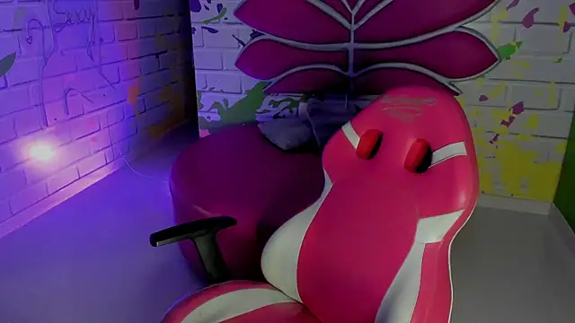 ValerySkinnyy online show from 01-11-26, 04:19