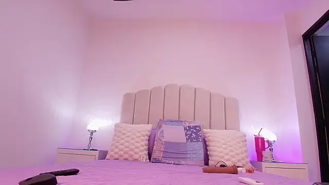 sofi hils online show from 11-04-25, 11:58