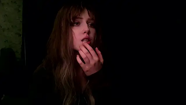 Snapshot of rosy_petal chatting on 01-31-26, 07:12 rosy petal online show from 01-31-26, 07:12