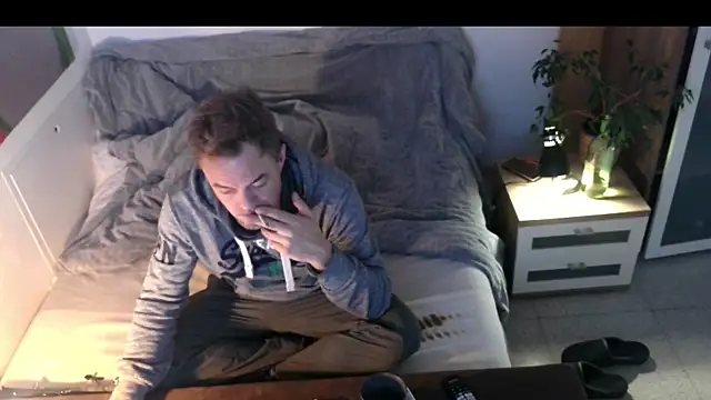 EdelHolz91 online show from 11-21-25, 01:10