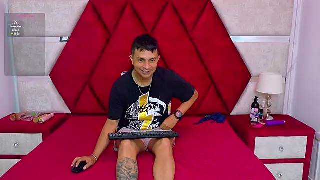 Kity spiderr online show from 11-12-25, 12:42