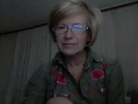 LucyLewisX online show from 10-14-25, 09:15