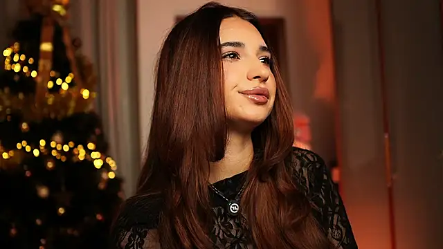 ItalianGirl online show from 12-16-25, 08:57