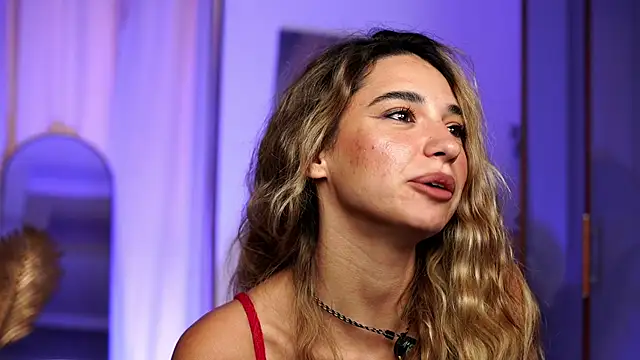 ItalianGirl online show from 06-16-26, 06:41