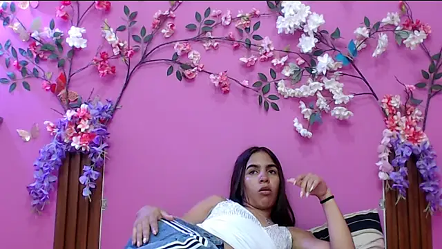 skinnysofia18 online show from 11-16-25, 01:27