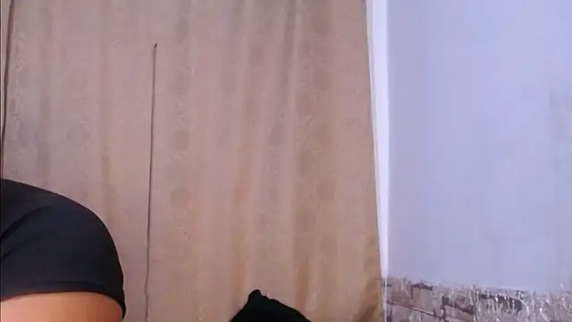 Snapshot of Bicky_24 chatting on 06-05-26, 10:37 Bicky 24 online show from 06-05-26, 10:37