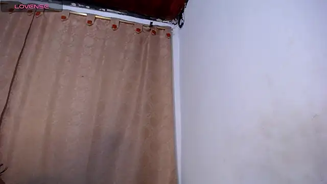 Snapshot of Bicky_24 chatting on 07-18-26, 08:12 Bicky 24 online show from 07-18-26, 08:12