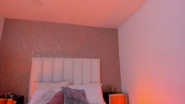 KaylieBrooks online show from 11-09-25, 03:38