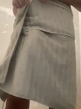 Snapshot of Efrain6996 chatting on 02-21-26, 07:32 Efrain6996 online show from 02-21-26, 07:32