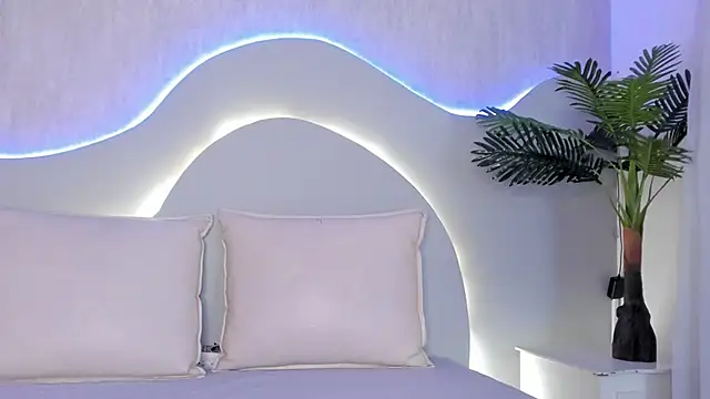 CannelaSmith online show from 02-06-26, 04:58