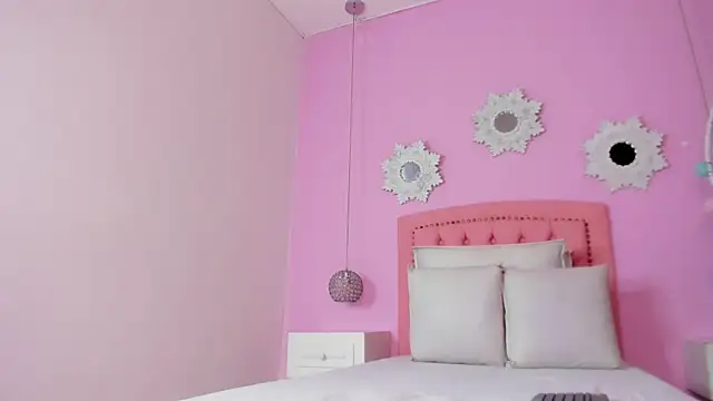 CannelaSmith online show from 11-06-25, 01:04