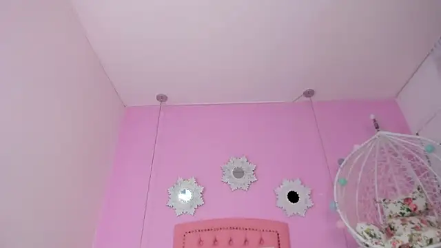 CannelaSmith online show from 11-10-25, 07:41