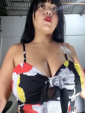 Snapshot of karly_hot_ chatting on 05-12-26, 12:41 karly hot online show from 05-12-26, 12:41