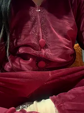 Sexylella143 online show from 12-20-25, 04:37