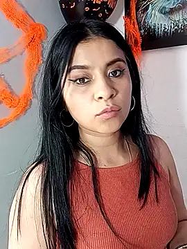 ValerieLove  online show from 10-30-25, 07:33