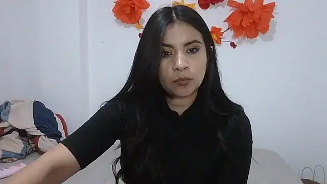 Snapshot of ValerieLove_ chatting on 05-28-26, 07:31 ValerieLove online show from 05-28-26, 07:31
