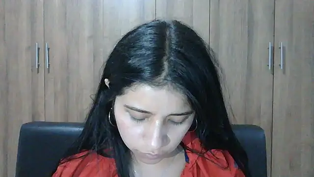 ValerieLove  online show from 11-16-25, 08:02