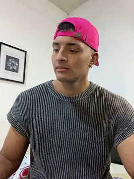 Snapshot of Smith_Fitness chatting on 05-05-26, 01:47 Smith Fitness online show from 05-05-26, 01:47