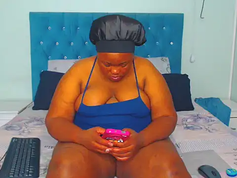 Snapshot of ThickAss_Cheeks chatting on 09-19-25, 11:47 ThickAss Cheeks online show from 09-19-25, 11:47