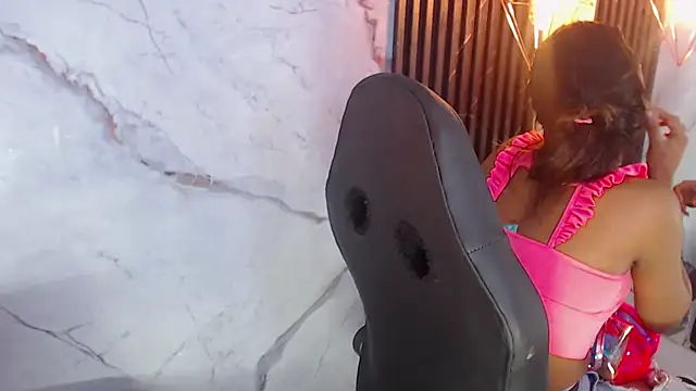 Penelopee Rouse online show from 04-09-26, 07:09