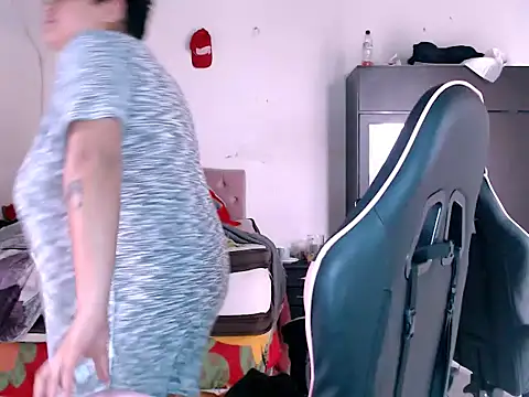 Snapshot of Tatsumi_nao666 chatting on 09-25-25, 06:25 Tatsumi nao666 online show from 09-25-25, 06:25