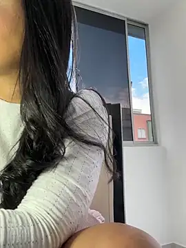 Paulaboterom online show from 10-21-25, 05:12