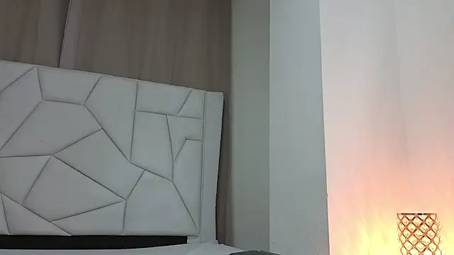 Paulaboterom online show from 09-23-25, 04:03