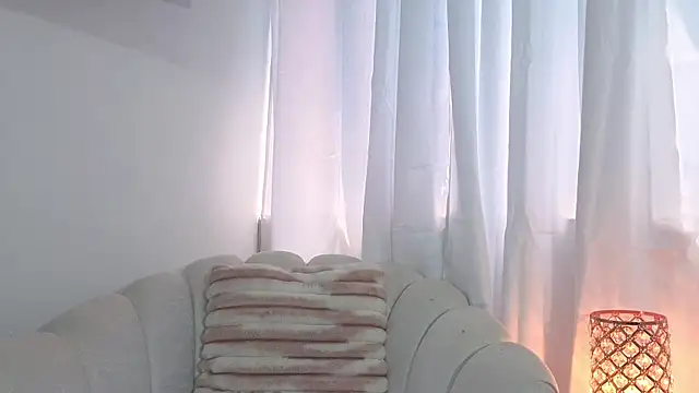 Paulaboterom online show from 07-17-26, 02:14