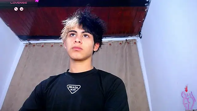 DaraKat18 online show from 03-12-26, 10:14