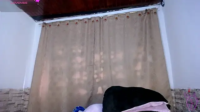 DaraKat18 online show from 03-19-26, 10:32