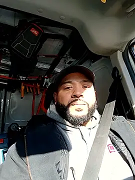 tripping385 online show from 10-27-25, 07:04